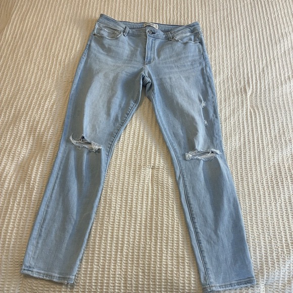 Abercrombie & Fitch Denim - Abercrombie & Fitch Jeans Womens The Super Skinny Ankle Mid Rise, Size 31 (12)